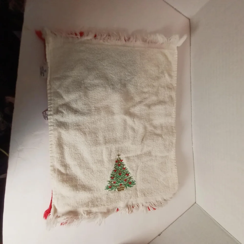 2 Vtg Christmas Royal Terry Kitchen Towels‎ USA Christmas Goose and Tree Wht/Red